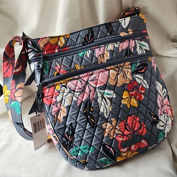 New Vera Bradley in retired COASTAL PARADISE TRIO ZIP Hipster Cross-body bag - Picture 3 of 5